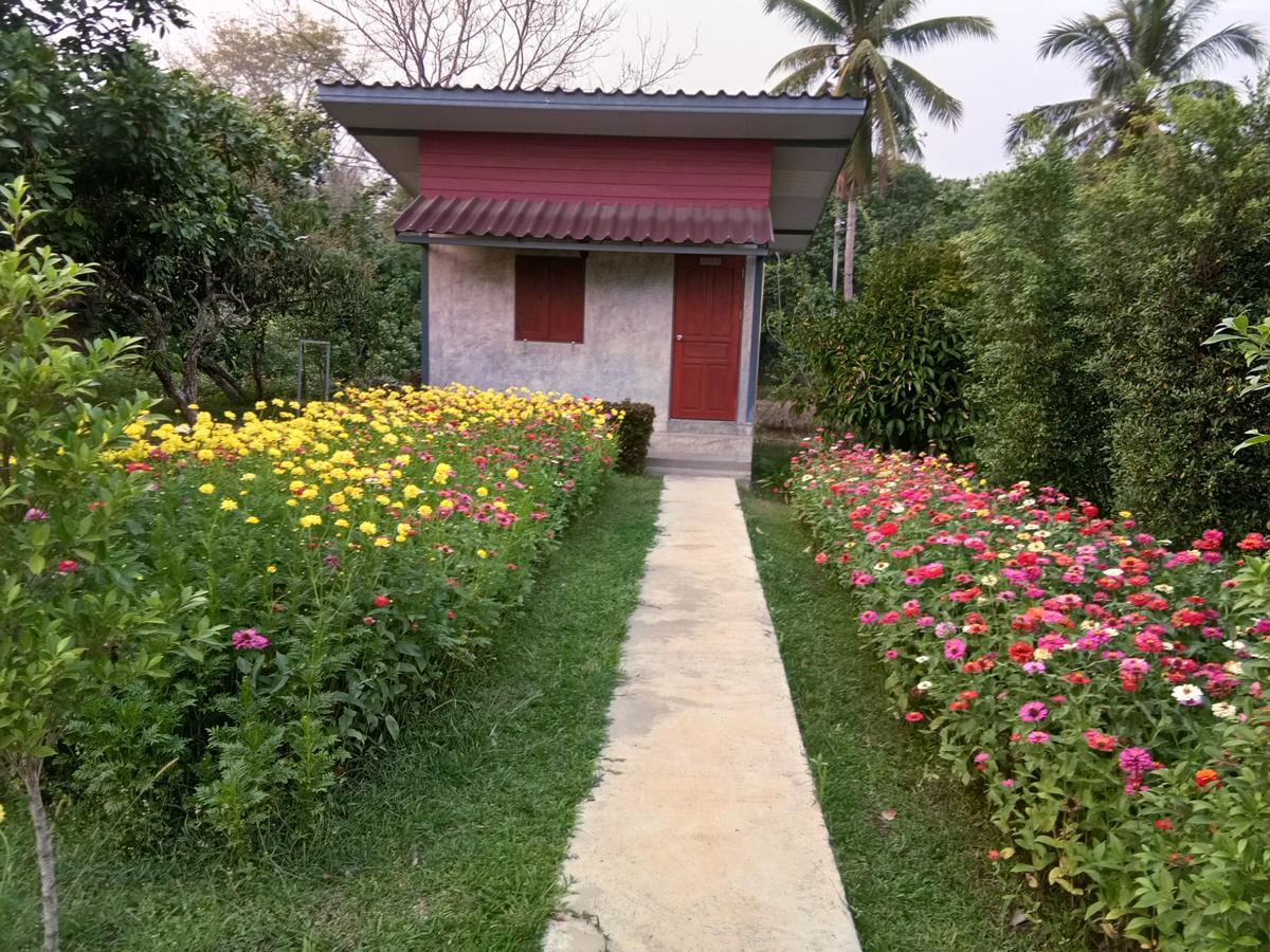 Ban Suan Sukjai Mae Sariang Hotel Exterior foto