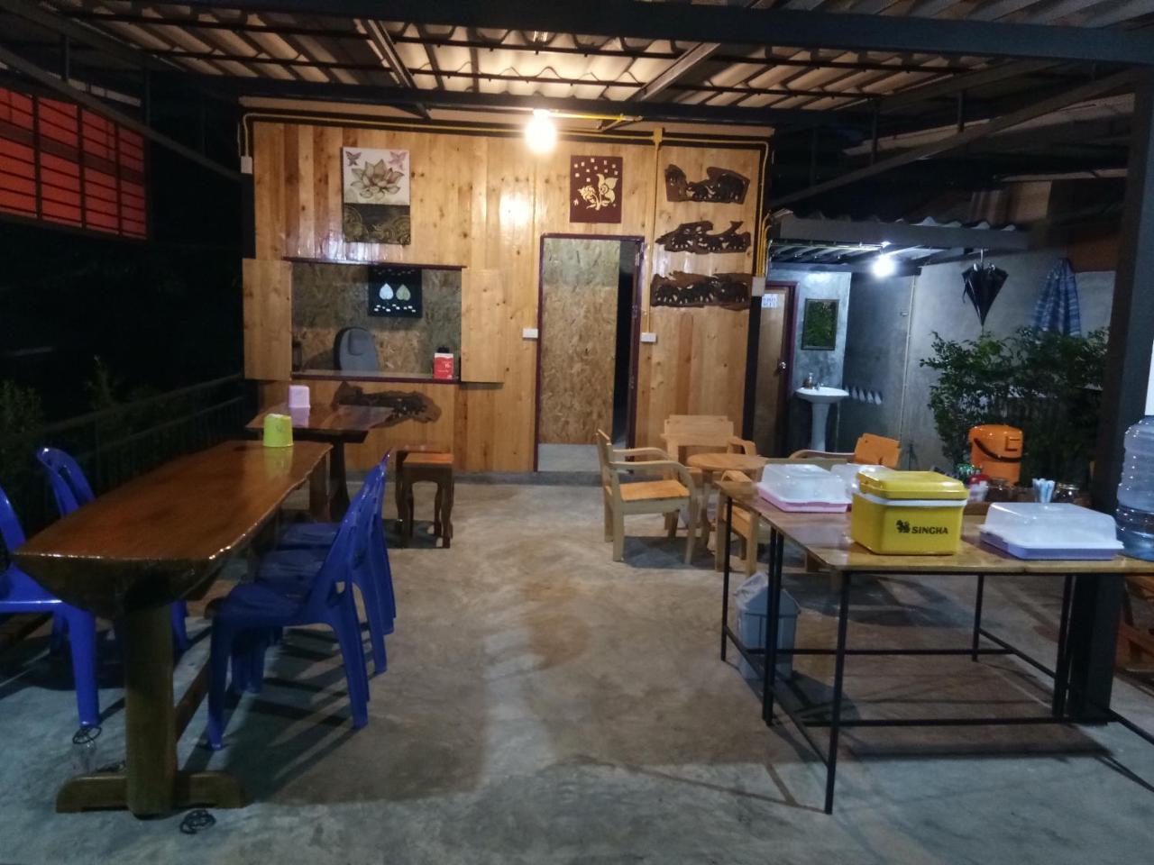 Ban Suan Sukjai Mae Sariang Hotel Exterior foto