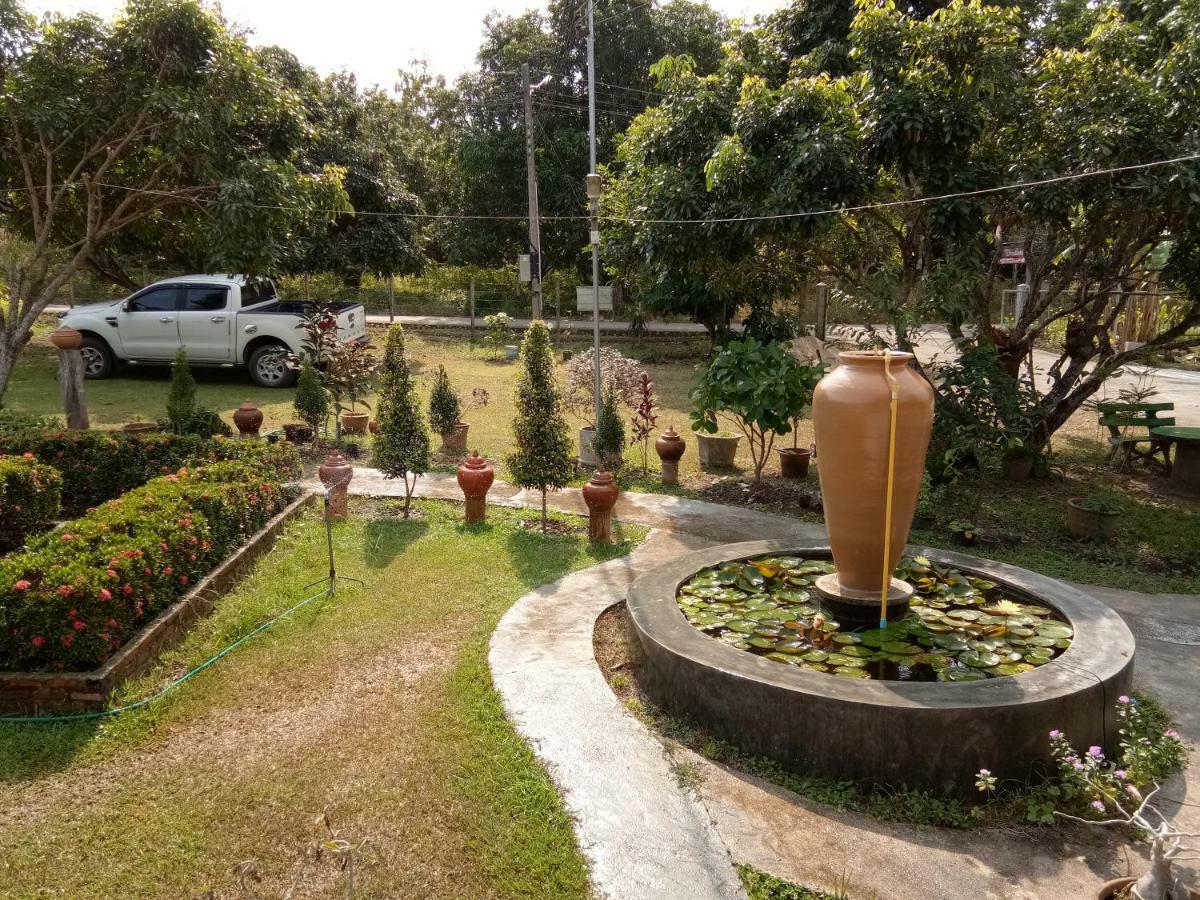 Ban Suan Sukjai Mae Sariang Hotel Exterior foto